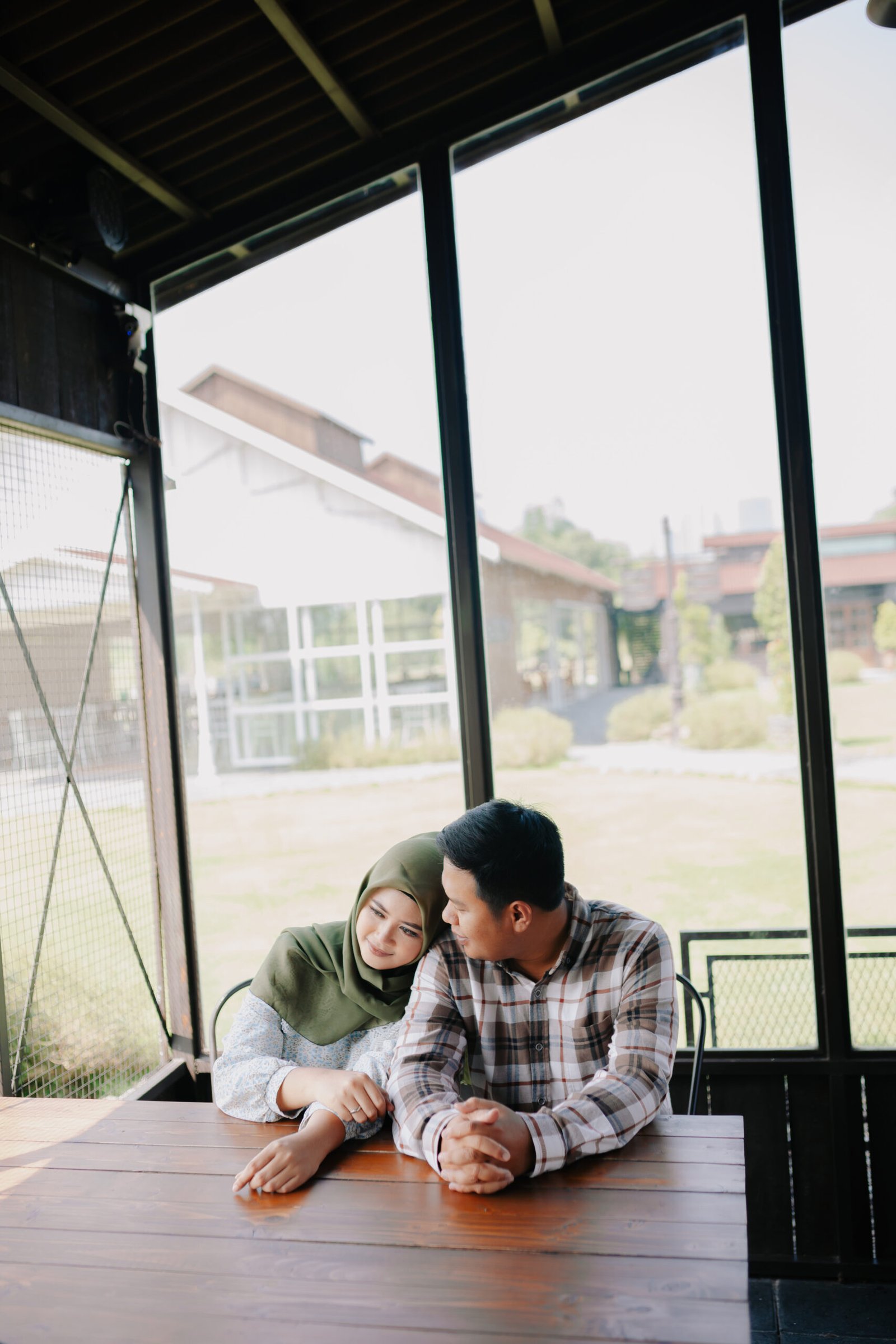 HANNA & HENDRI